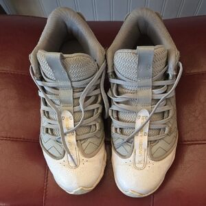 Under Armour Youth Gray and White With Gold Baseball Cleats